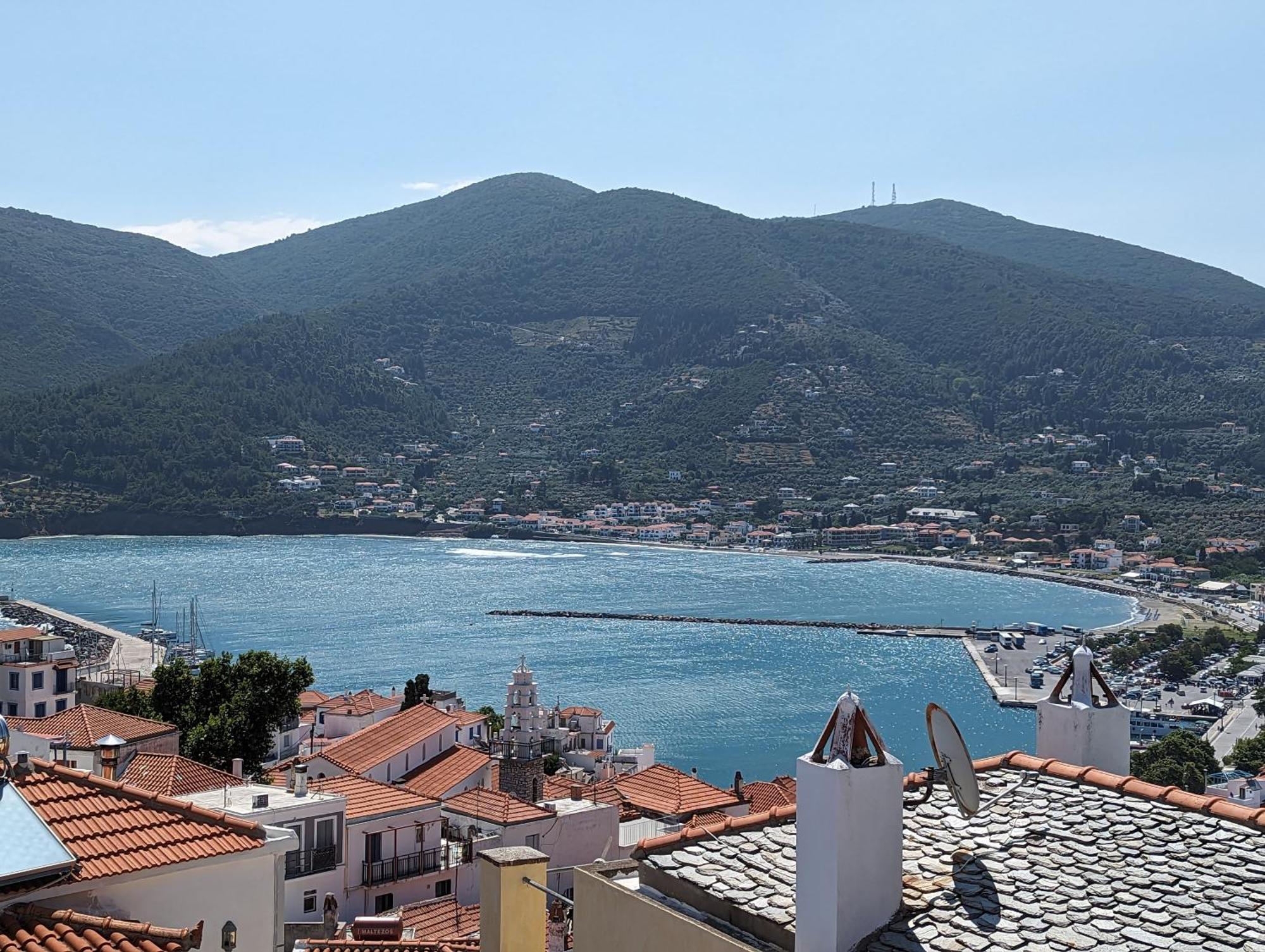 The Botanist Guesthouse Skopelos Town Exterior photo